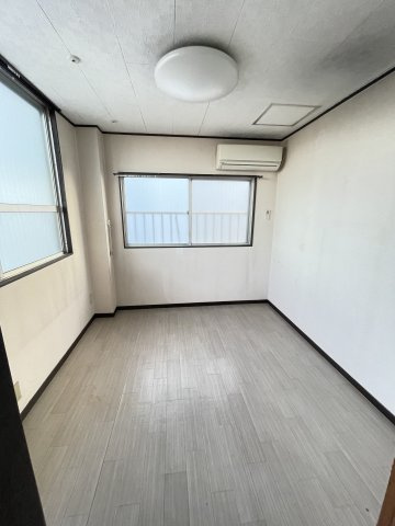 洋室